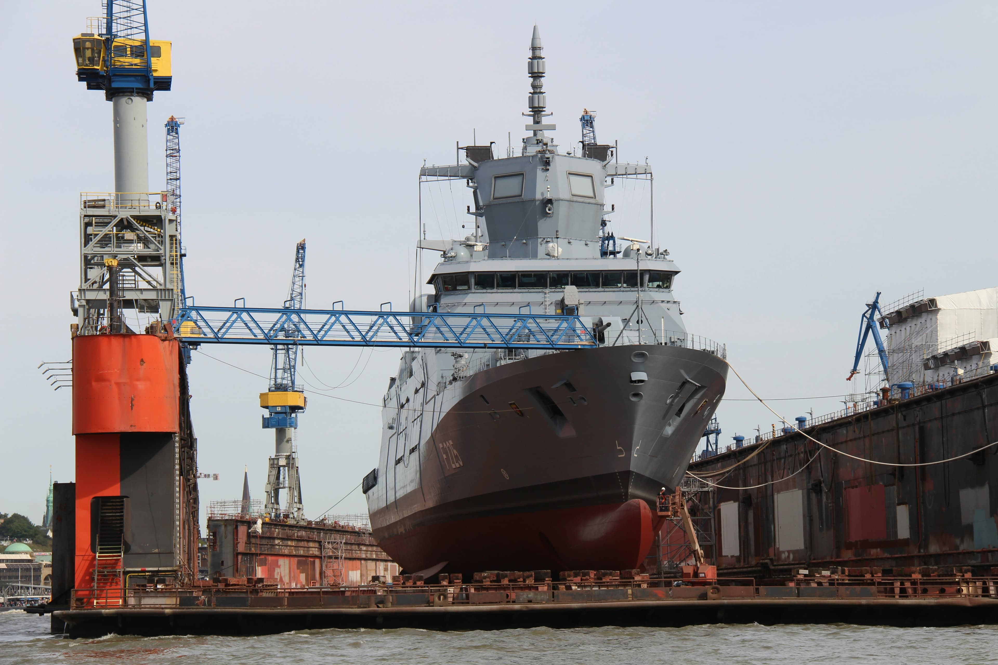 Construção Naval — Oliveira Engenharia